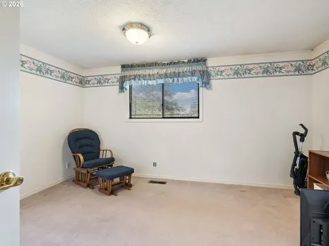 2319 Emerald Drive NW Salem OR 97304