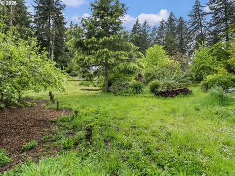 2319 Emerald Drive NW Salem OR 97304