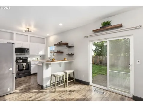 51692 SE 3rd Street Scappoose OR 97056