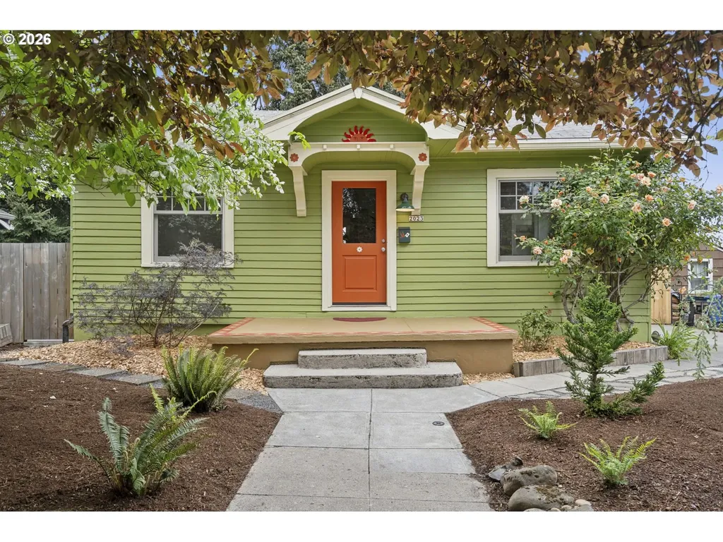 2023 NE Highland Street Portland OR 97211