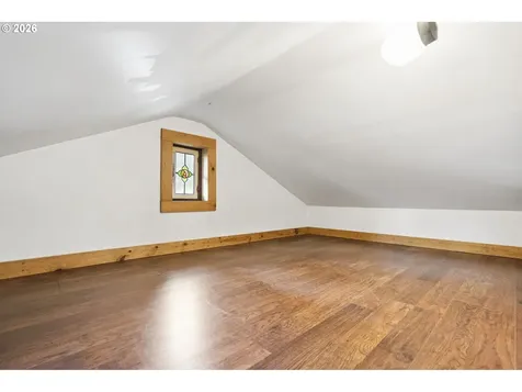 2023 NE Highland Street Portland OR 97211