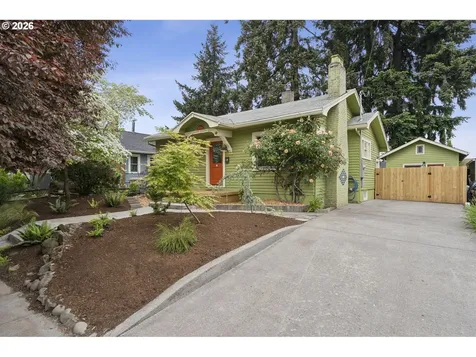 2023 NE Highland Street Portland OR 97211
