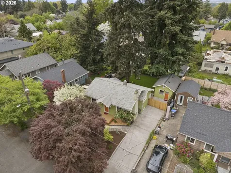 2023 NE Highland Street Portland OR 97211