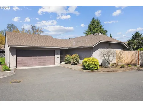 4324 NE 125th Place Portland OR 97230