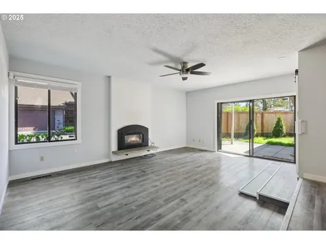 4324 NE 125th Place Portland OR 97230