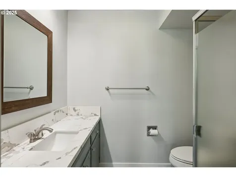 4324 NE 125th Place Portland OR 97230