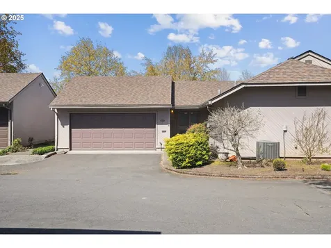 4324 NE 125th Place Portland OR 97230