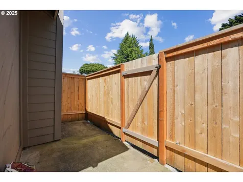 4324 NE 125th Place Portland OR 97230