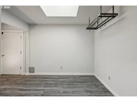 4324 NE 125th Place Portland OR 97230