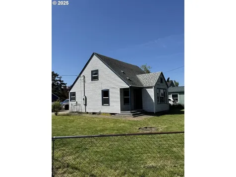1965 D Street Springfield OR 97477