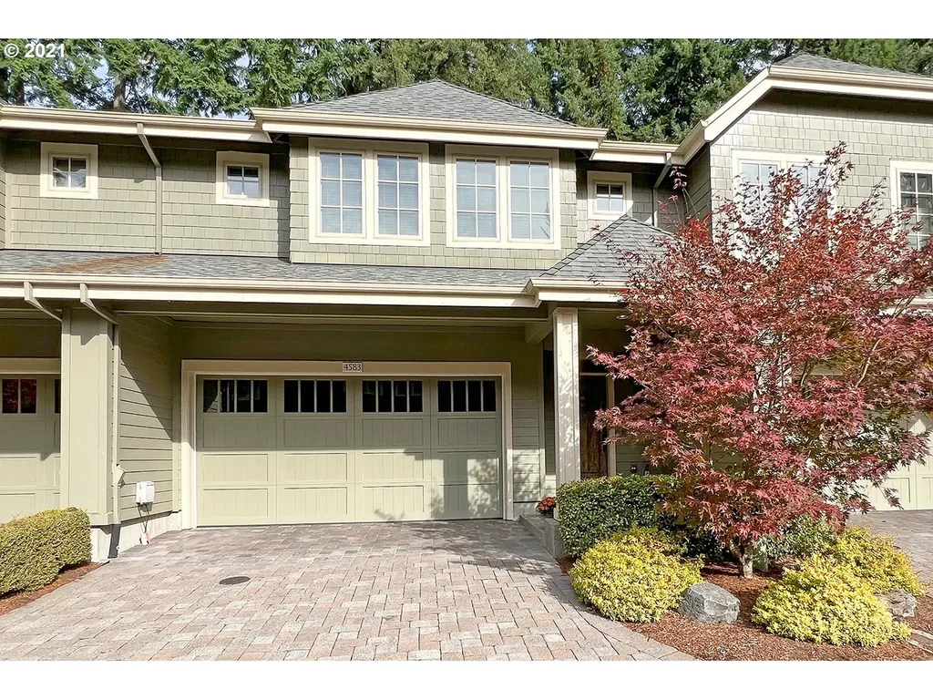4583 Trillium Woods Lake Oswego OR 97035
