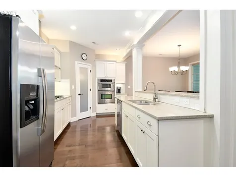 4583 Trillium Woods Lake Oswego OR 97035