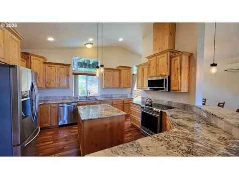 24674 Bolton Hill Road Veneta OR 97487