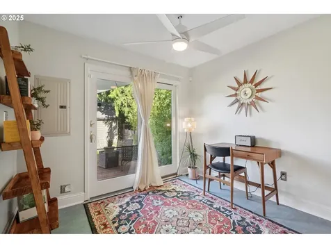 7533 NE Mason Street Portland OR 97218