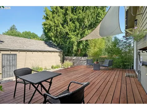 7533 NE Mason Street Portland OR 97218