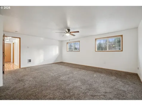 1900 NE 84th Way Vancouver WA 98665