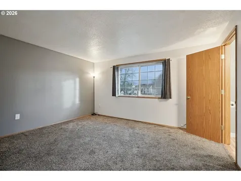 1900 NE 84th Way Vancouver WA 98665