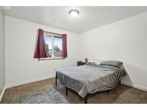 1900 NE 84th Way Vancouver WA 98665