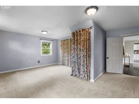 2019 C Street Washougal WA 98671