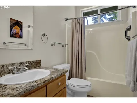 109 Ocean View Court Florence OR 97439