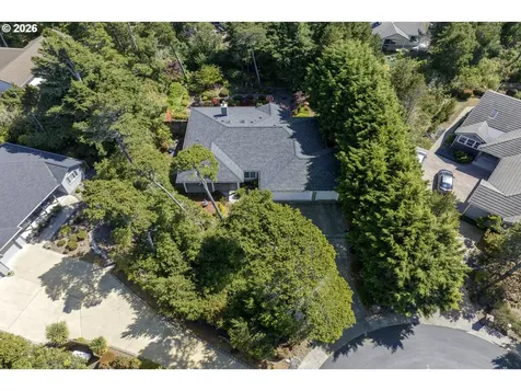 109 Ocean View Court Florence OR 97439