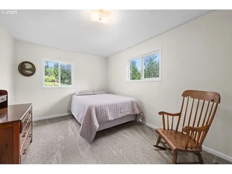 35242 Orchard Lane Astoria OR 97103