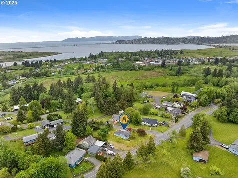 35242 Orchard Lane Astoria OR 97103