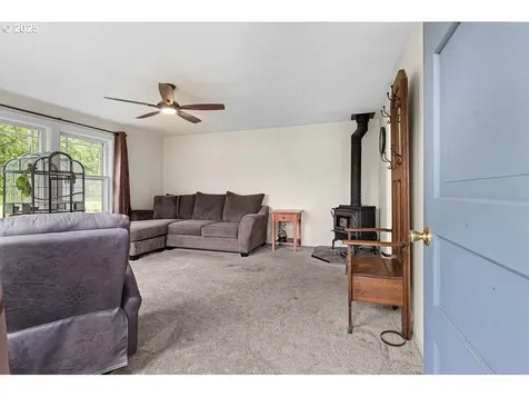 35242 Orchard Lane Astoria OR 97103