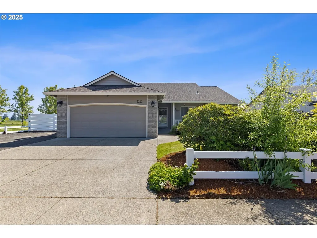 3242 NE Mohan Drive Mcminnville OR 97128
