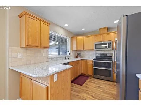 3242 NE Mohan Drive Mcminnville OR 97128