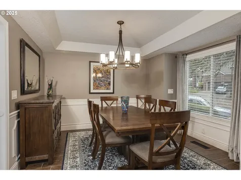14585 SW Agate Court Beaverton OR 97007