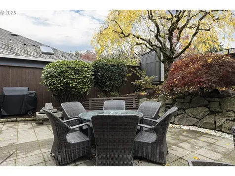 14585 SW Agate Court Beaverton OR 97007