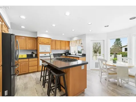 2652 SW Phyllis Drive Gresham OR 97080