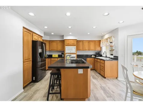 2652 SW Phyllis Drive Gresham OR 97080