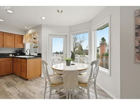 2652 SW Phyllis Drive Gresham OR 97080