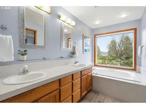 2652 SW Phyllis Drive Gresham OR 97080