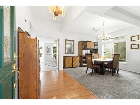 2652 SW Phyllis Drive Gresham OR 97080