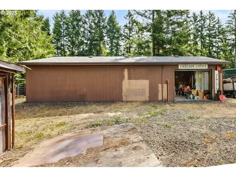 39005 Sandy Heights Street Sandy OR 97055