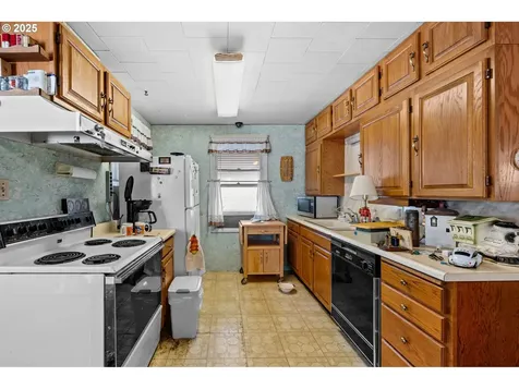 39005 Sandy Heights Street Sandy OR 97055