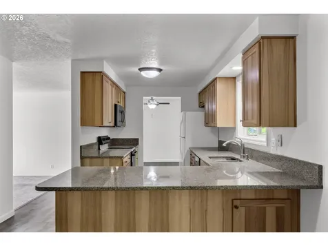 88175 Tiki Lane Springfield OR 97478