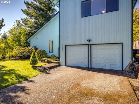 12027 SE 115th Avenue Happy Valley OR 97086