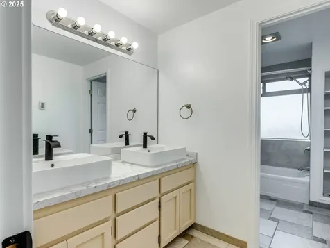 12027 SE 115th Avenue Happy Valley OR 97086