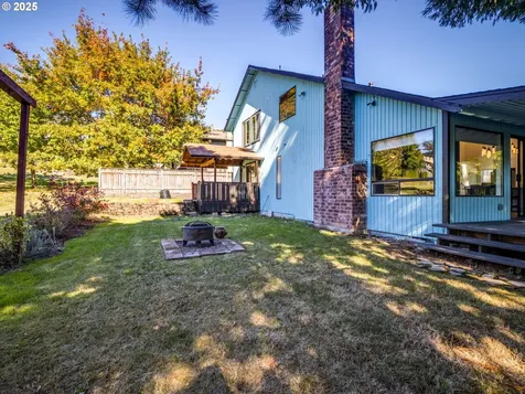 12027 SE 115th Avenue Happy Valley OR 97086