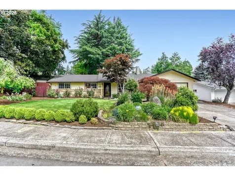 12405 SW Berryhill Lane Beaverton OR 97008