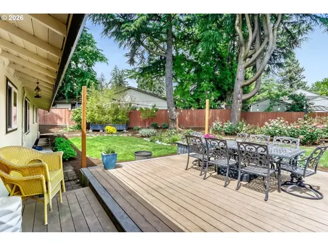 12405 SW Berryhill Lane Beaverton OR 97008