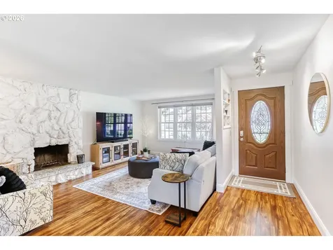 12405 SW Berryhill Lane Beaverton OR 97008