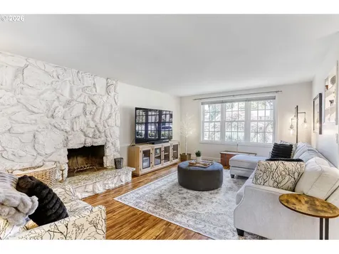 12405 SW Berryhill Lane Beaverton OR 97008