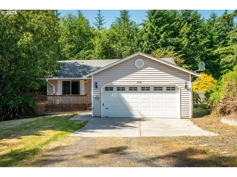 304 Beacon Hill Drive Longview WA 98632