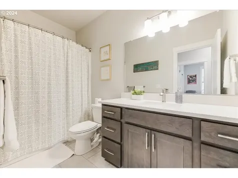 15391 SW Silkwood Court Portland OR 97224