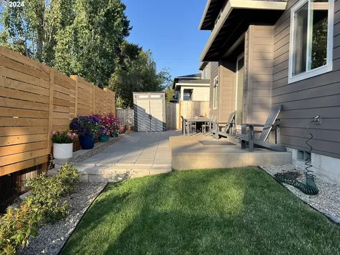 15391 SW Silkwood Court Portland OR 97224